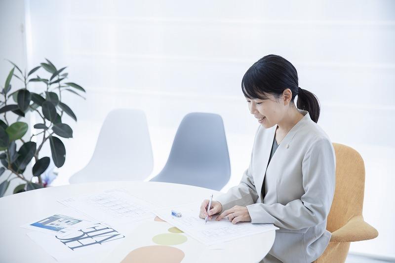 設計アシスタント